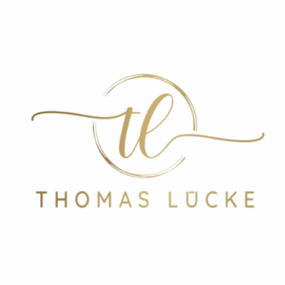 Thomas Lücke Coaching Coach Achtsamkeit Intuition Intuitiv Raum Retreats Entschleunigung Kraft tanken Stress Stressabbau Stille Ruhe Entspannung Therapie Bogenschießen therapeutisch Meditation meditieren ganzheitlich Körper Geist Seele Reha Klinik Männer rauen